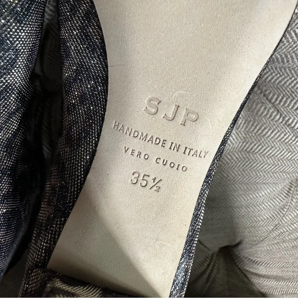 SJP by Sarah Jessica Parker | classic, zip-up ankle Minnie bootie. - Picture 2 of 5